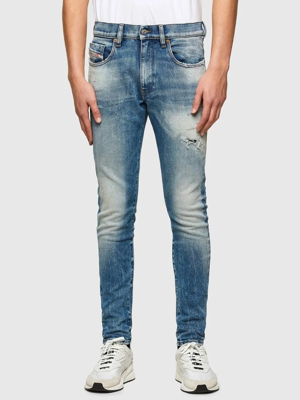 Diesel D-Strukt Slim Distressed Mid Rise Slim Leg Jeans A02221 009MW Size 32x32
